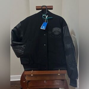 Adidas oversized jacket